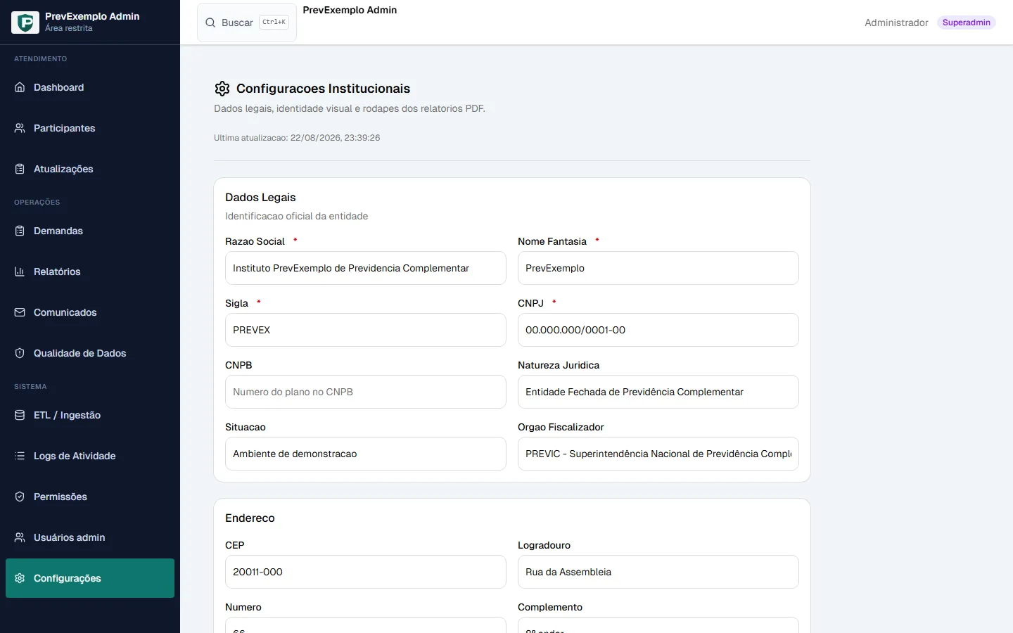Tela de configuração institucional com logo, cores e textos da instituição em demonstração